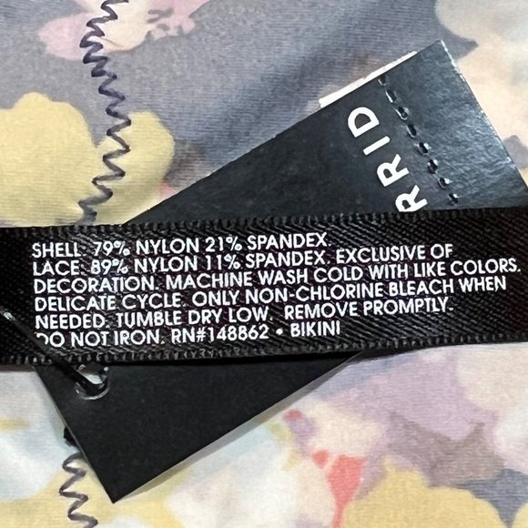 NWT TORRID Bikini Pantie Underwear Sz 1X Silky Gray Floral Lace - Picture 3 of 4